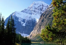 热那亚反超尤文图斯，时隔多年再登榜首